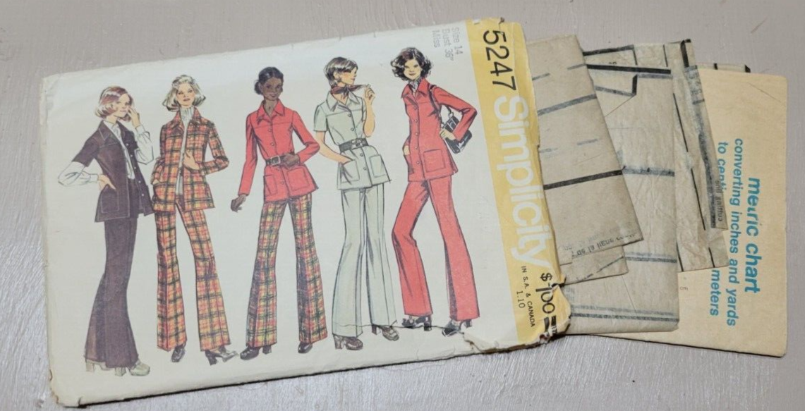 1970s Simplicity Pattern Lot 9 Bellbottoms, Caftans, Babydoll Dress Miss Juniors