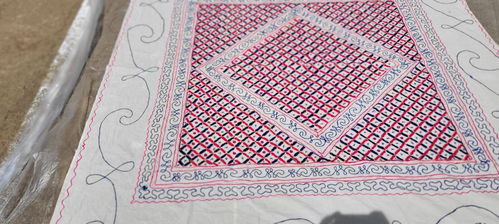 Vintage Embroidery Textile Full Bed Cover Red Blue Design