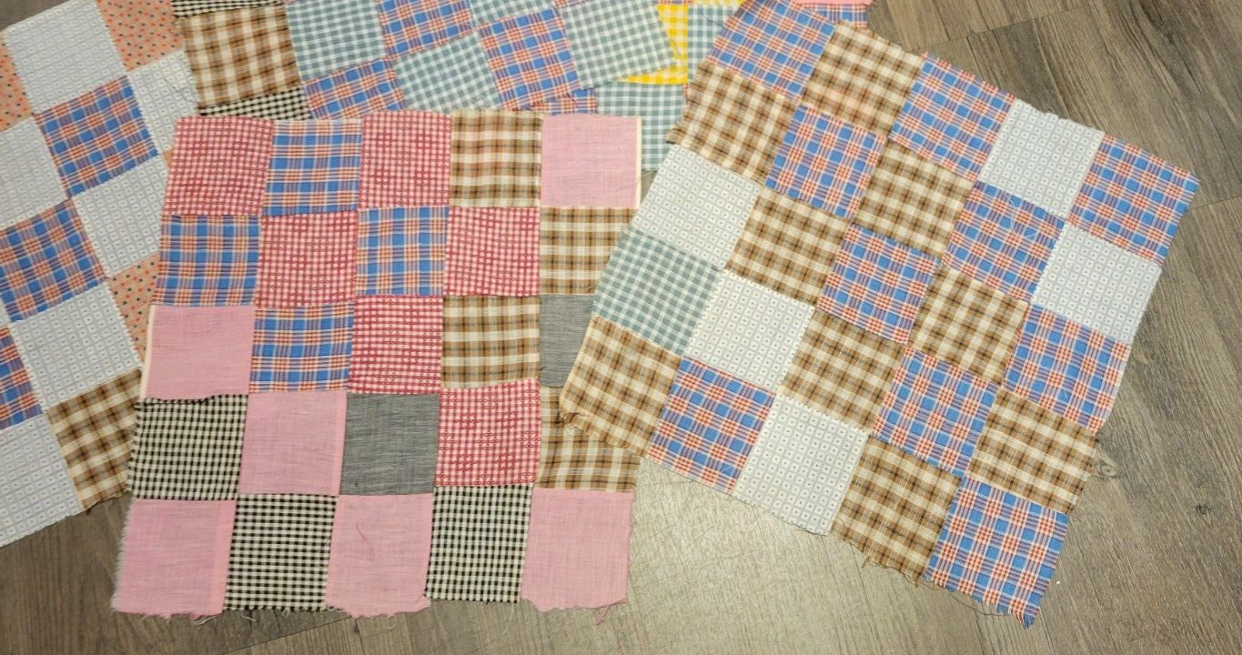 5 Quilt Squares Cotton 1930s Unfinished Lot Hand Sewn Block Plaid Vintage T2