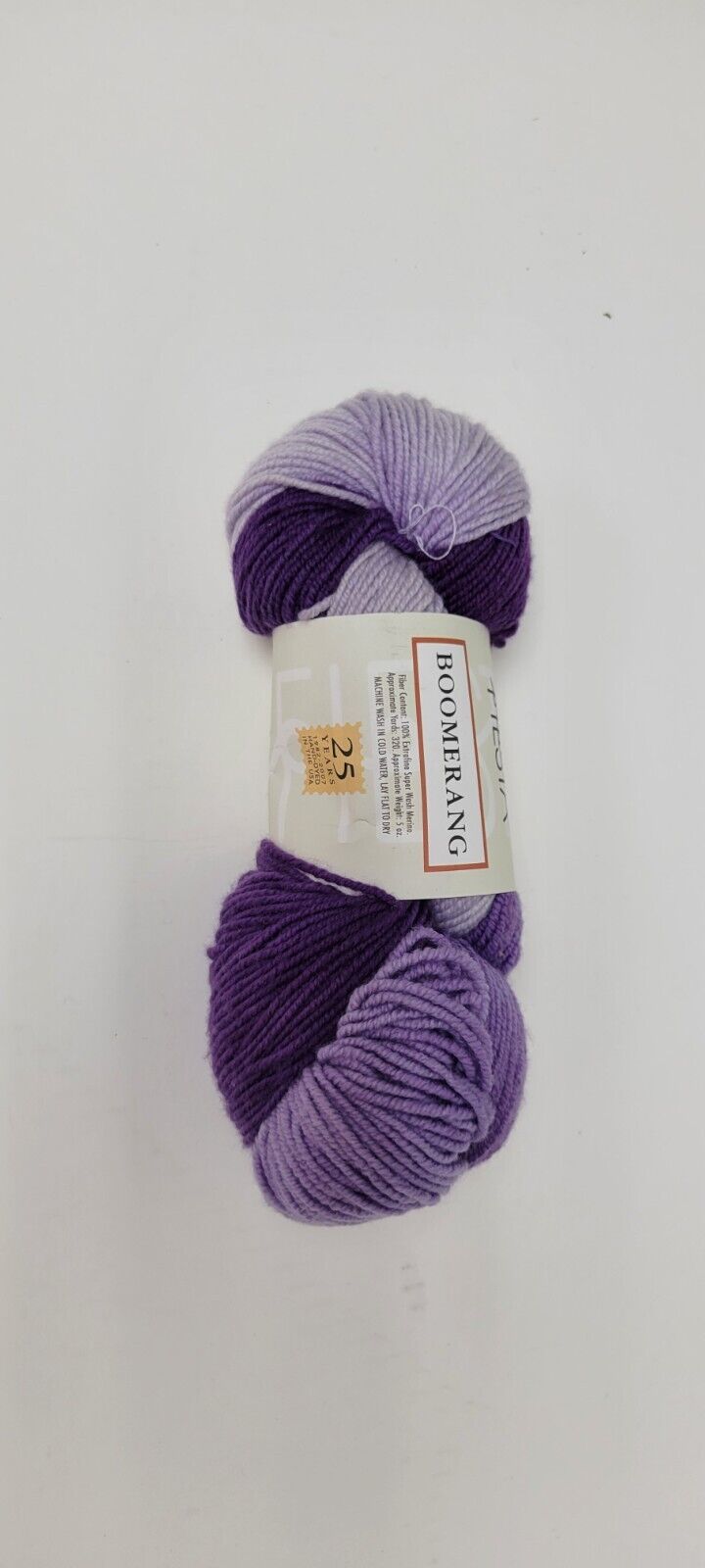 Extra fine Superwash Merino Wool Yarn 320 Yards. Purple Variegate Skein New