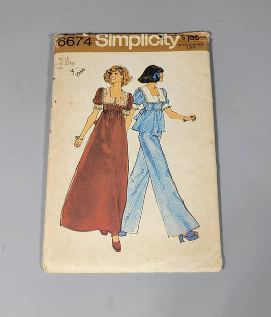 Simplicity 6674, ca 1974. Size 10 Waist 32 1/2 Miss.