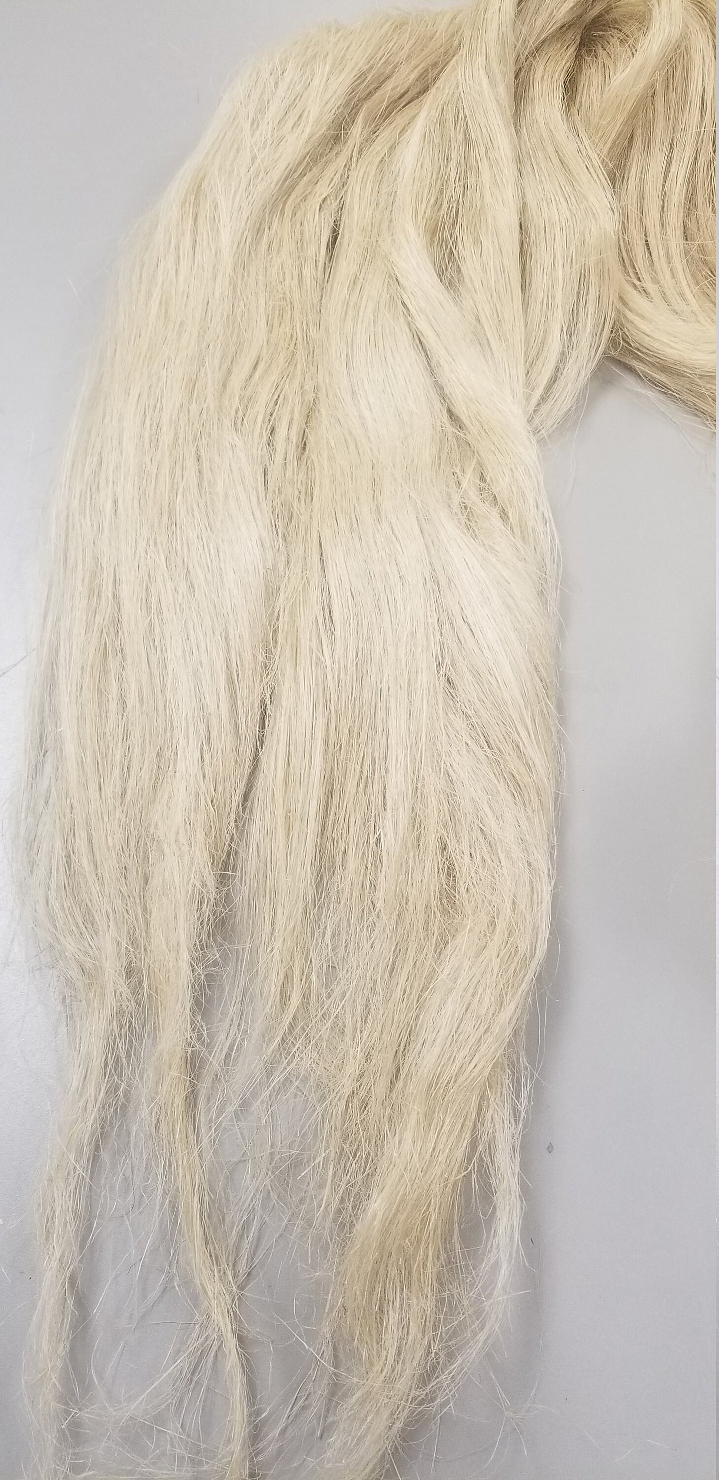 Flax Strick, Natural Long Line Bast Fiber, Great for Spinning, Weaving, Fiber Crafts, Doll Making and Crafts. Approx. Medium Coarseness.