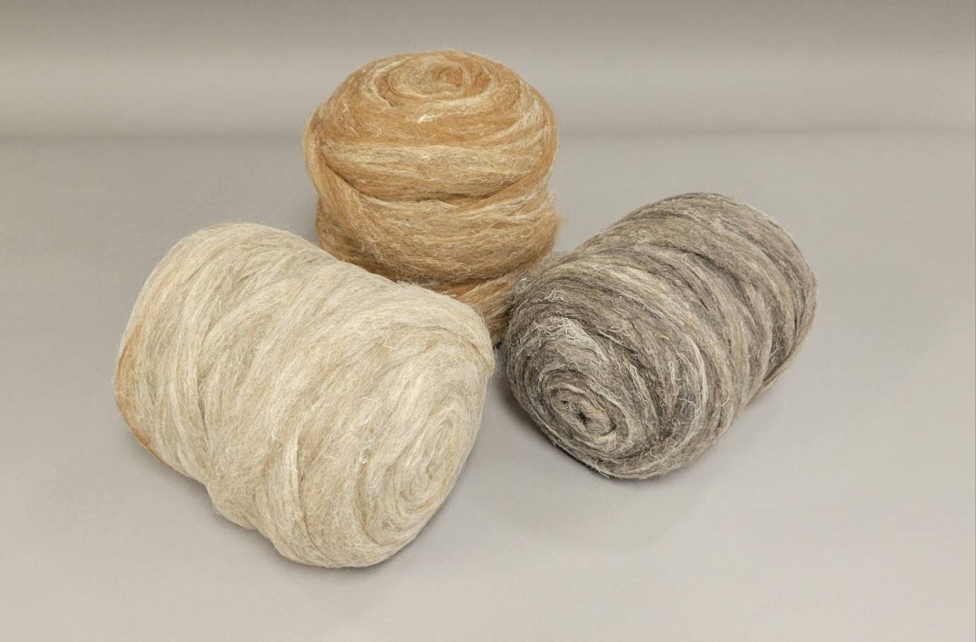 Hemp, Alpaca and Wool Fiber - Custom Blend Pin Draft Roving (20/50/30) Light, Medium, Dark Colors. Great for Weaving, Fiber Arts, Knitting