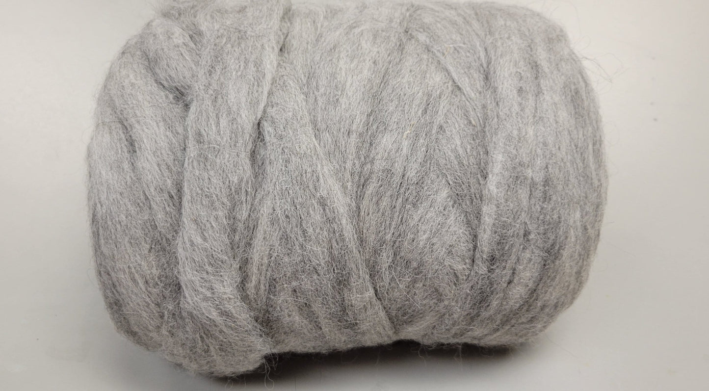 Alpaca Wool Fiber - Gray - 16 oz Pin Draft Roving. Great for Weaving, Fiber Arts, Knitting, Spinning, Crochet