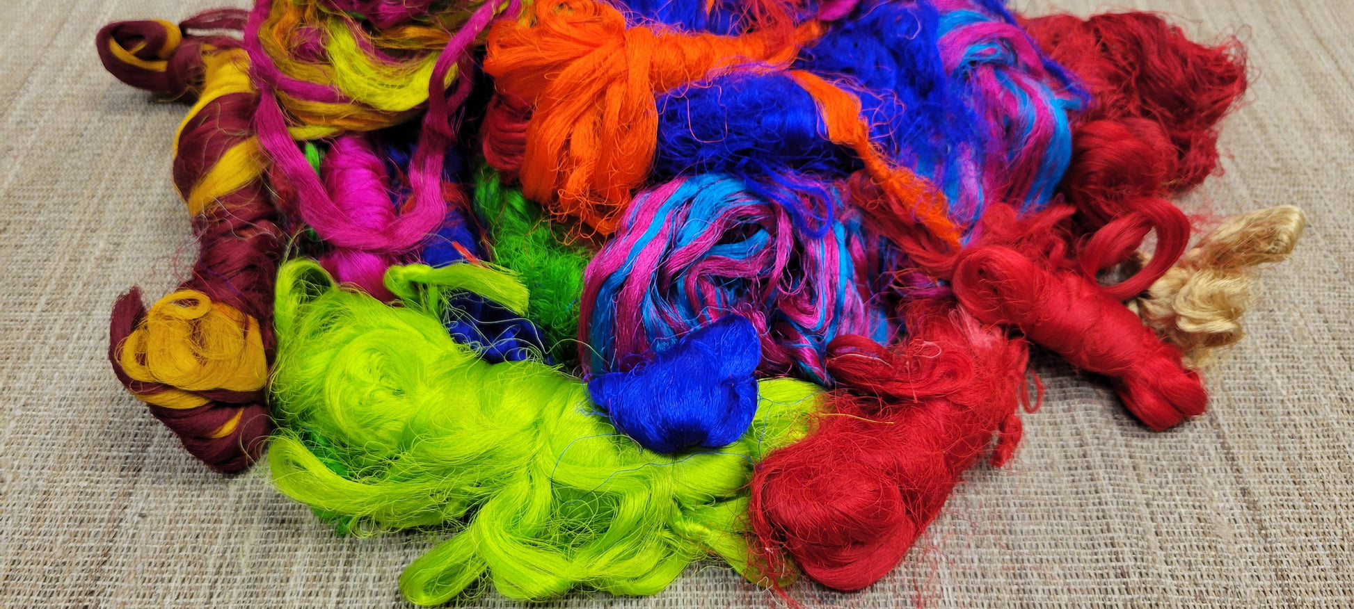 Reclaimed Silk Thread Bundle. 16 ounce (1 pound). Multi-Colored. 2nd Chance Fibers.